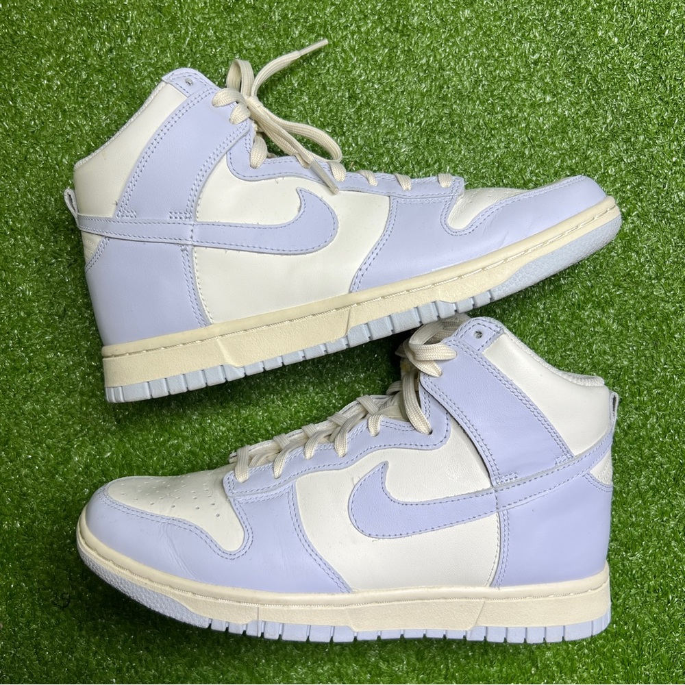 Nike Dunk High “Football Grey” (W)